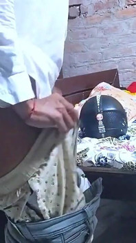 Sauteli Behen Ki Dost Ayi Thi Uske Baad Desi Ghapaghap Ho Gaya