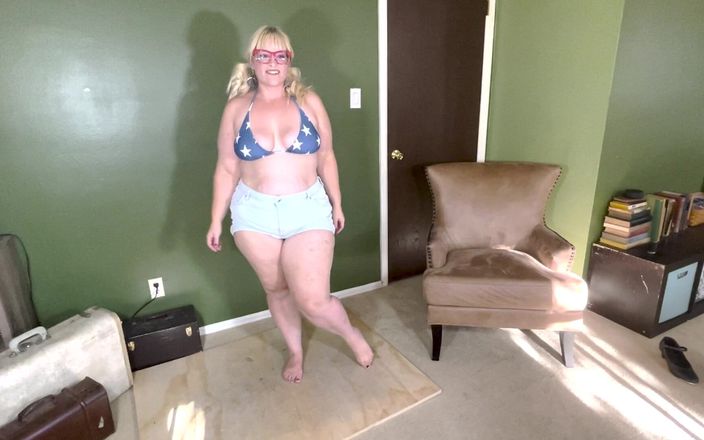 Alice Stone: BBW Dances Stripping Naked to Country Music Jiggling Her Fat...