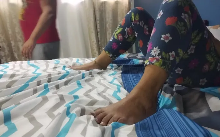Milfta boohot: Oil Massage Turns Sexual After Seeing the Mature Whore's Ass