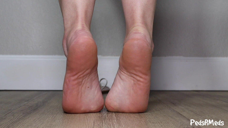 PedsRMeds: Barefoot Mel Tippy Toes and Wrinkled Soles