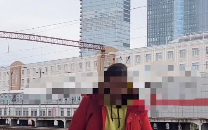 Wanker forever: Melancap awam berisiko yang sangat panas. Handjob saya di platform...