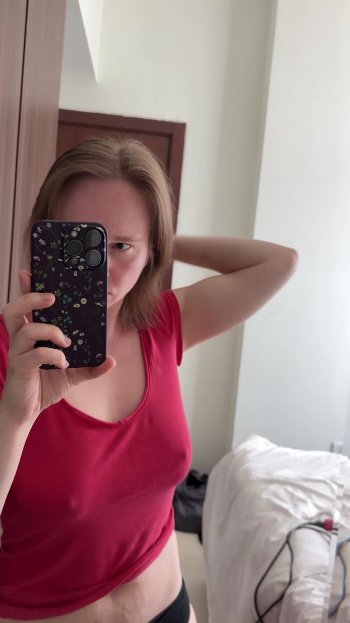 SweetLucy96: Pretty Blonde with Big Boobs