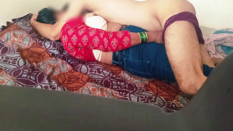Harder299: Mia moglie Desi arrapata. Sesso con matrigna matura indiana