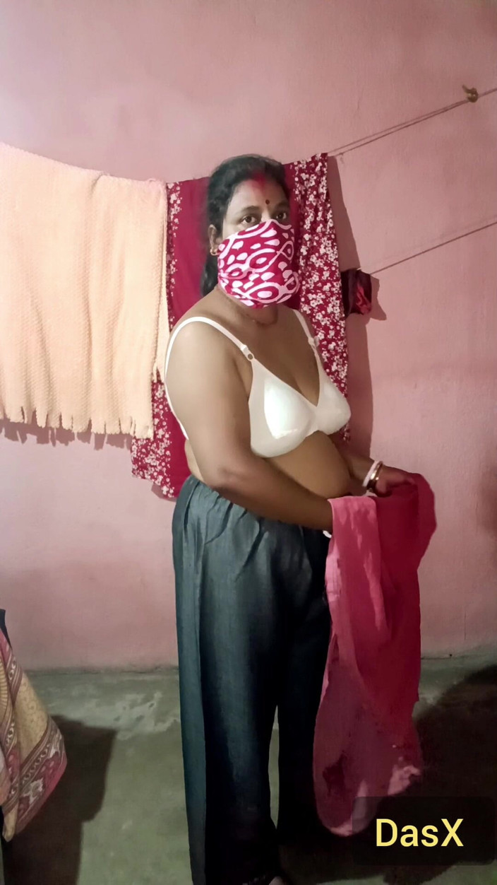 Pakhi0705: Sari-Fallende solo Sfw