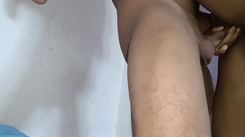 Naina252: Awek Assam India desi yang cantik berkongkek pedih