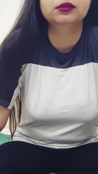 Il tuo passo da saara dà la sua prima esperienza al fratellastro per scaricare la sua fidanzata