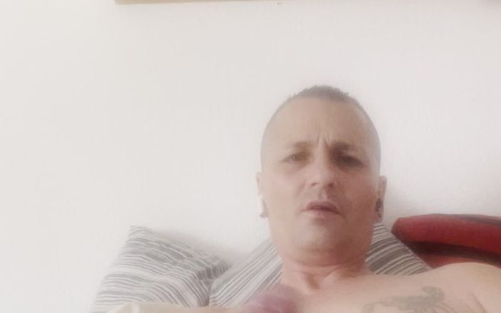 Alexjg80: Masturbarse