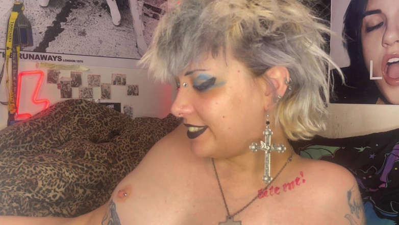 Glitterqueen1999: A Shrinking by Your Stepsister! Shrinking Potion to Pervy Giantess...