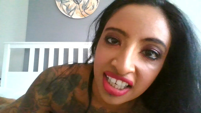 BabeXX69XX Asian MILF: Potřebuji být ošukaná sprostě mluvit