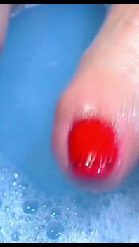 Soapy Toes