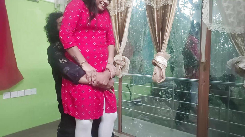 Vaigavarun45: Vaishnavy et Sharun Raj, romance au cul à Churidhar, s’embrasser le...