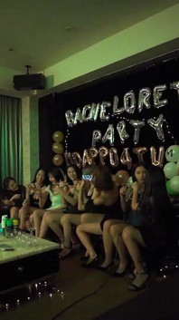 Model TV - the Horny Karaoke - primerital nanga naach raat