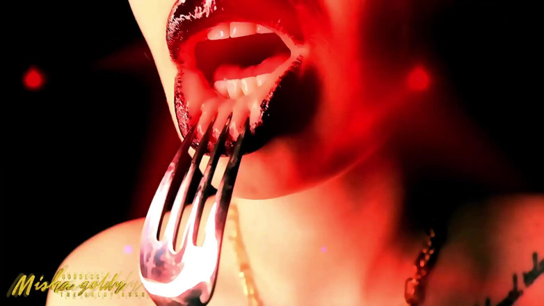 Goddess Misha Goldy: Binaural Mesmerize! The true PARADISE for Lips addicts! INTERACTIVE!!!!