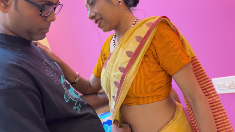 BIREA: Pakcik desi mengongkek pepek bhabhi India Selatan yang seksi, bhabhi...
