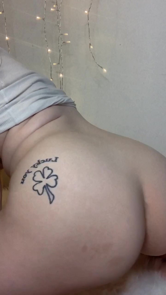 spookybarbiegirl: Spookybarbiegrl Thong Asshole Twerk kompilace