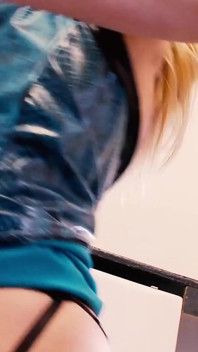 Cindy Behr idzie do Gloryhole