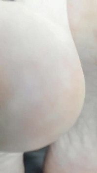 ほこりっぽくて、匂いが、目の前にいる