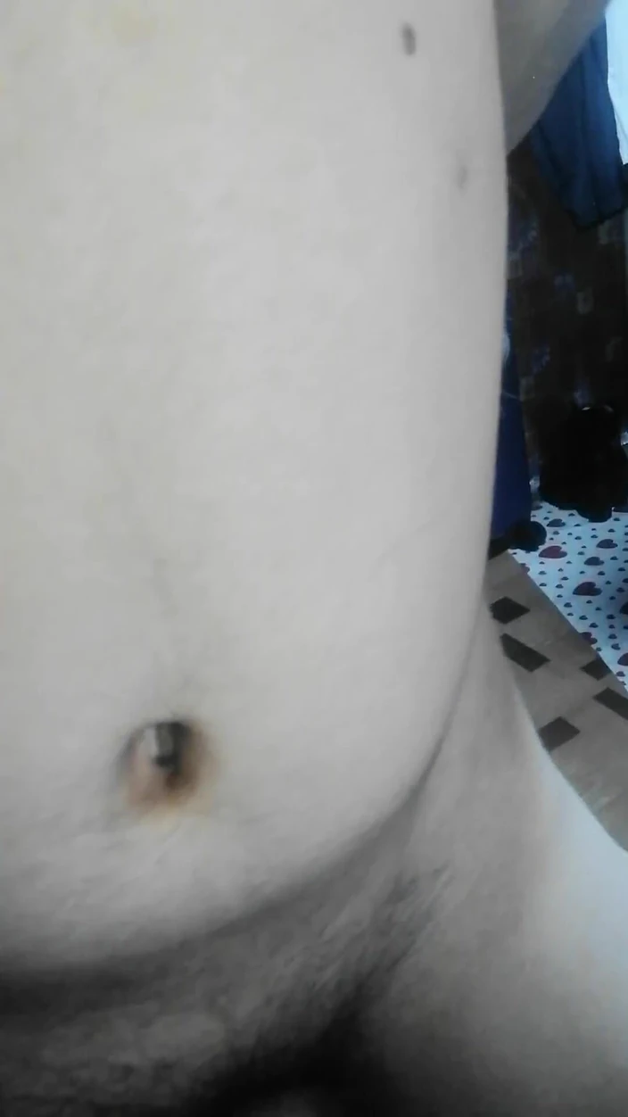 Reynaldo6: Fick papi immer hier in meinem zimmer und fick mich...