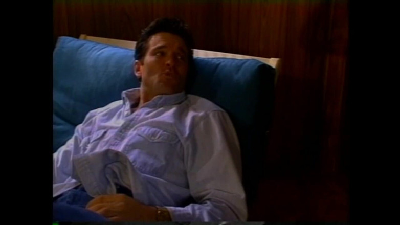 Vintage megastore: Vollbusige Blonde MILF Mit Schönem Arsch Hat Leidenschaftlichen Sex Mit...