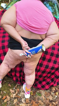 Bite Me She Saids on Her Ass She's Cumming at Last
