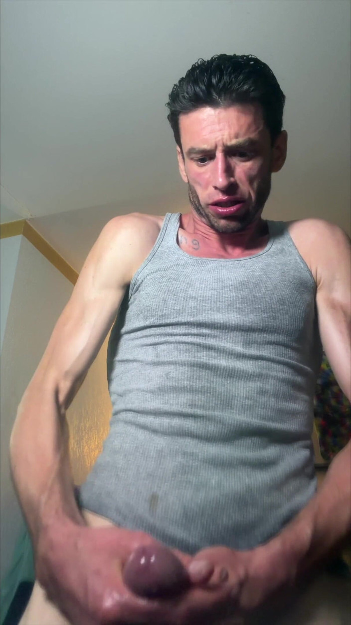 Savage confidence: Sweaty Jerk off See Stain on My Chest with Big...