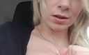 Katerina Hartlova: Videoclip cu țâțe rapide din mașina mea când aștept mâncare