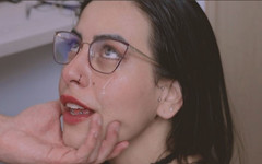 Kylei Ellish: Kompilace všech mých šťastných konce, mých mléčných knírů a mých polibků...