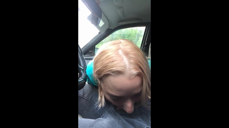 Californiia: 私は学生に乗せました、支払いとしてフェラチオがありました