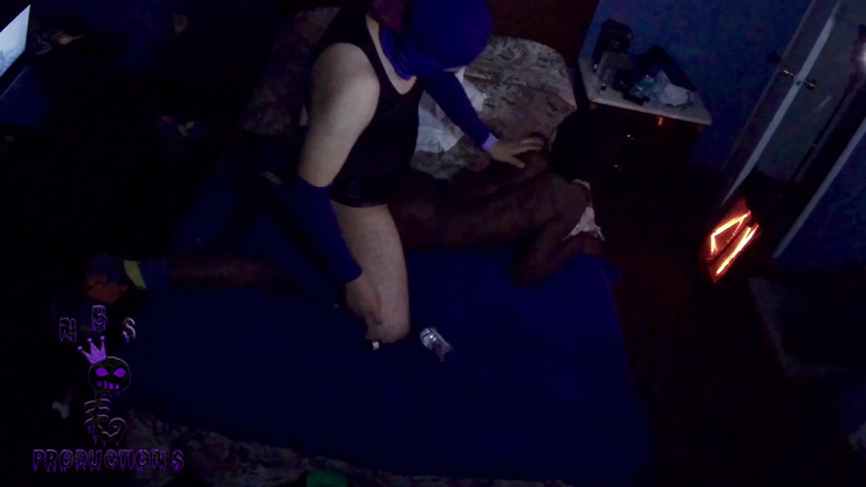 NB Topper: Cuộc phiêu lưu của những người lai tạo da đen 212