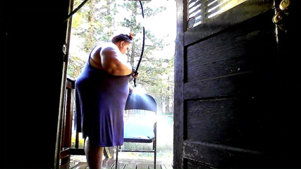 Mistress_T_FD_GD: Duschen im Wasserschlauch. Teil 4