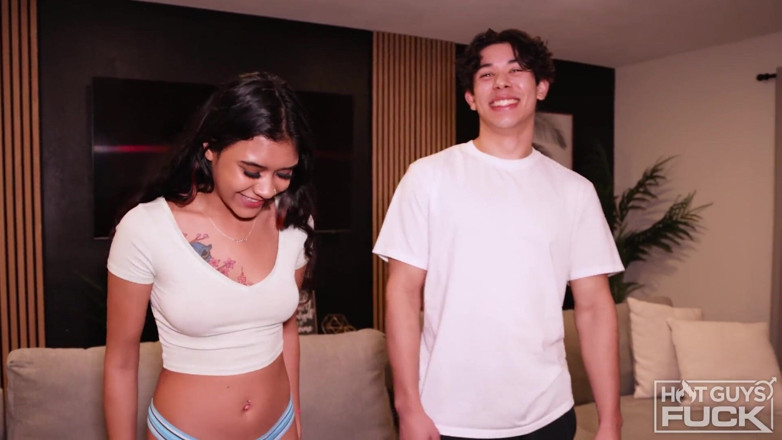 Hot Guys Fuck: Nr Cut Kody Blows Reina Heart Back Out Apoi feeds...