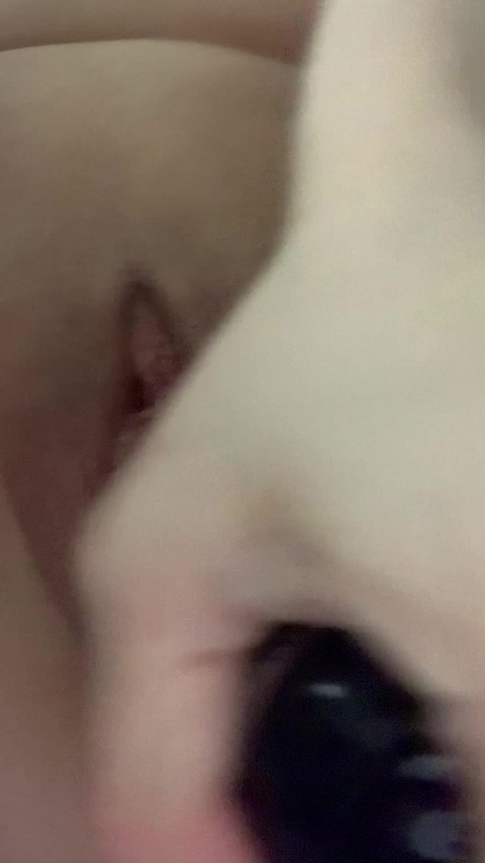 Stephanna86: Doar o altă zi, futându-mă singură