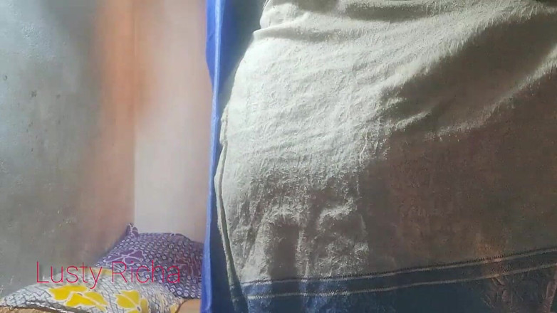 Lusty Richa: Трах раком с Richa Bhabhi