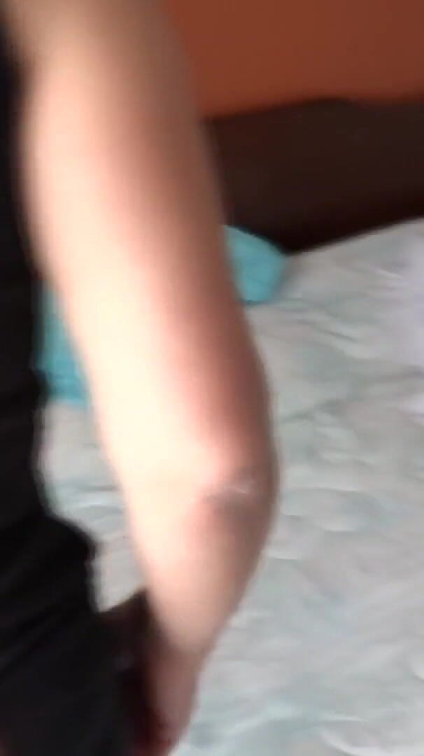 My Wife, a Latina Mother, Shows off in Front of Him to Jerk off (Ardientes 69) My Wife, a Latina Mother, Shows off in Front of Him to Jerk off (Ardientes 69)