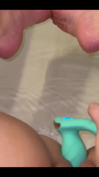 Self Thrusting Dildo in My Pussy