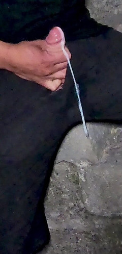 Hyperspermia: Sperma hink i en kyrkan trappa.