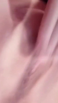 Hot Horny Mommy Masturbating While She Has Free Time