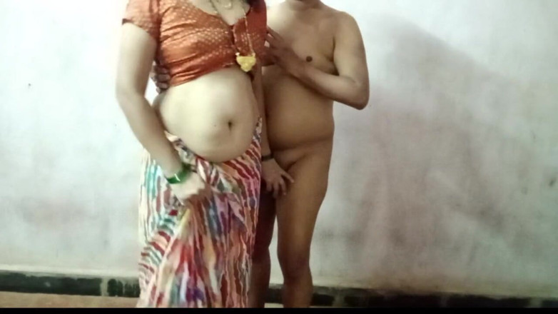 Rangeeli_Mangala: 어린 마누라와 섹스하는 인도 계부