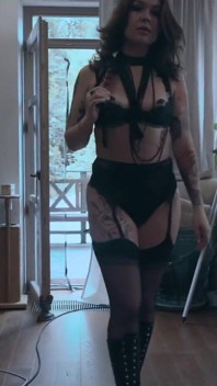 Xdominant 008 - 熟女愛人ゴシックエロ動画