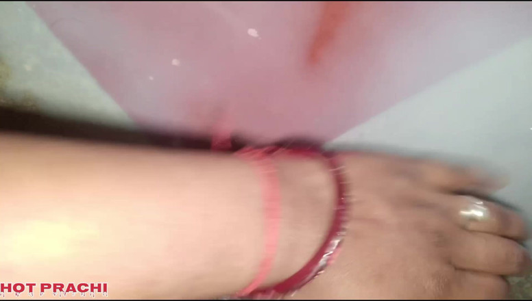 Hot prachi: Indian Village Beautiful Hot Bhabhi Boobs Show Clear Hindi Audio