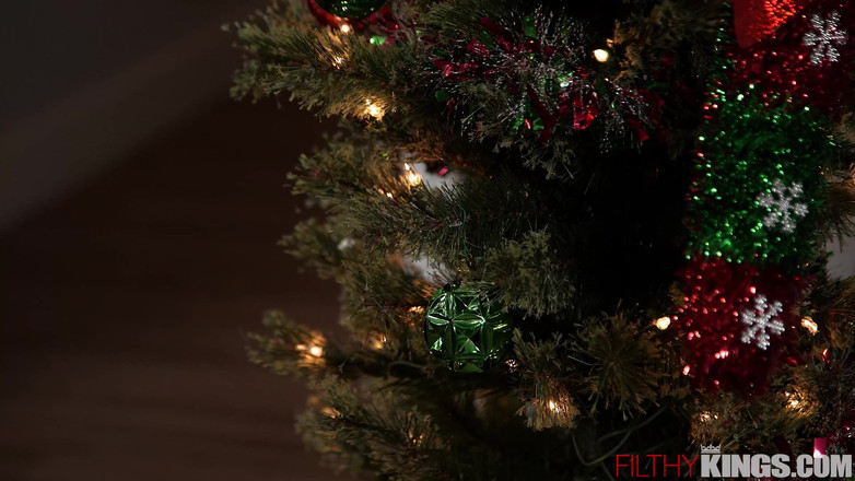 Filthy Kings: Futând-o pe mama mea vitregă, Crăciun fericit!!