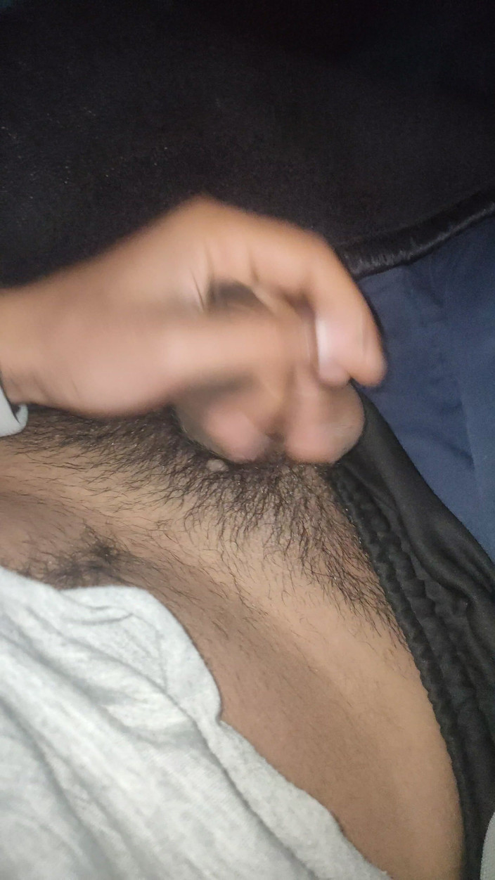 AlexAlejandro13: 生意気な手で家にいる