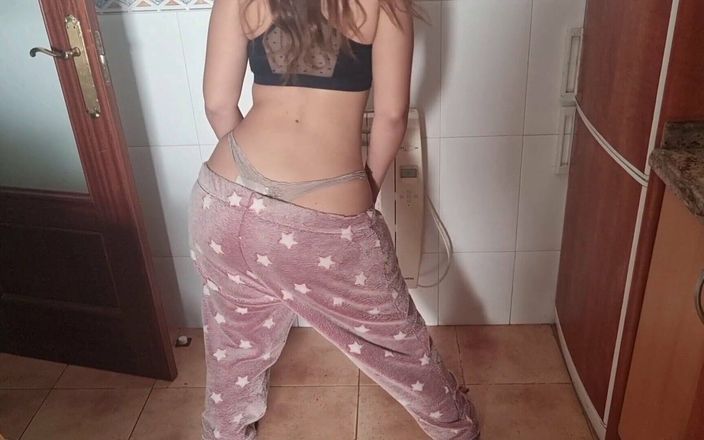 Holycandy: Líbí se ti velký zadek?