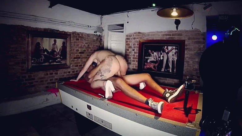 Amateur world: Older Woman Fucks Young Man with Big Cock in Pool...