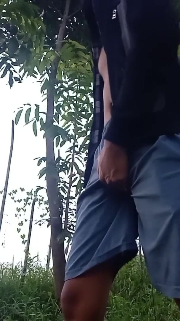 Troye_AsianPinoy: Jakol Sa Gilid Ng Kalsada - アルター・トロイ