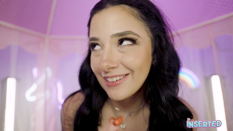 Inserted: Aspetto il cazzo