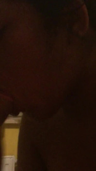 Indonesian Woman Pulls Cock Beautifully in Secret Cam