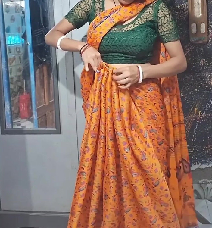 Neha Gupta: Strakke kut Desi Bhabhi in Saree hard geneukt door Devar...