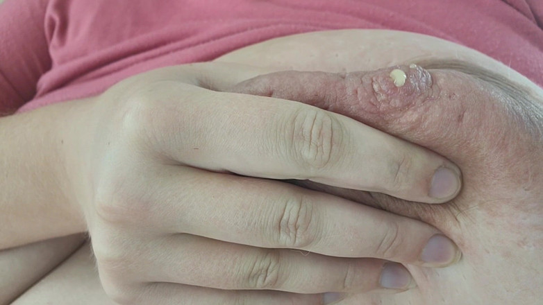 Annabelle Rogers: Hand-expressing