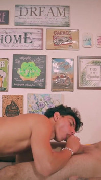 Zakar besar tanpa kondom creampie dubur Camilo Brown mengongkek Dave Lion yang cantik
